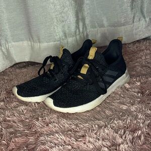 Adidas Sneakers Size 6
